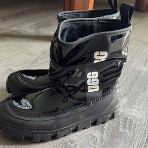 UGG Kids Glossy Black Snow Boots
